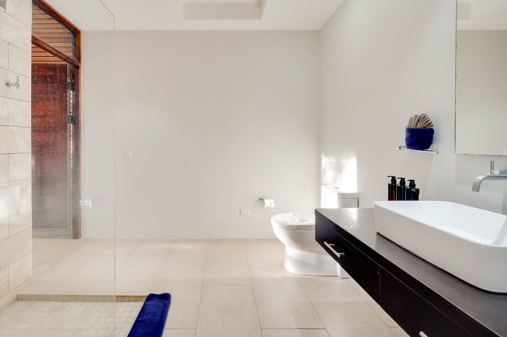Soaking tub